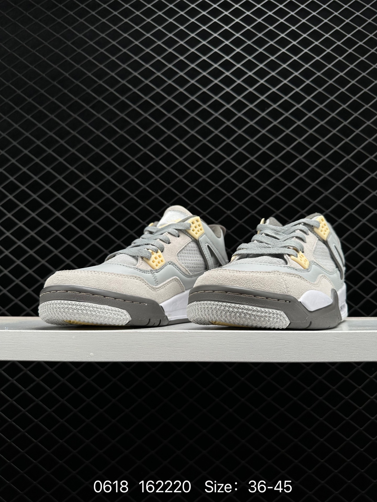 Air Jordan 4 Retro  AJ4